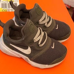 Used Nike 7C shoes